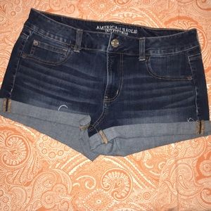 Shortie American Eagle jean shorts